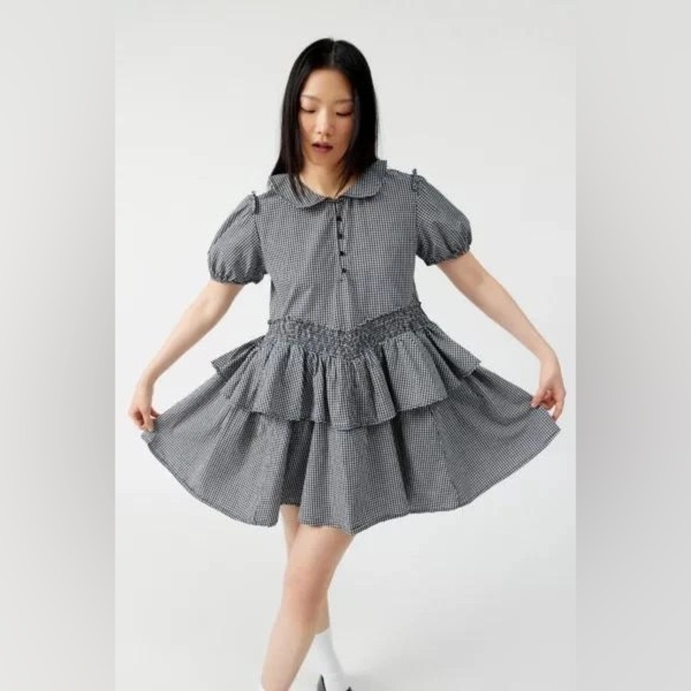 Urban Outfitters Claire Ruffled Babydoll Mini Dress size Medium